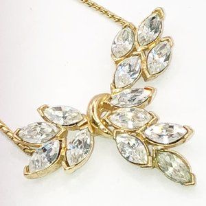 Vintage Trifari Gold Tone Rhinestone Leaf-Like Statement Necklace